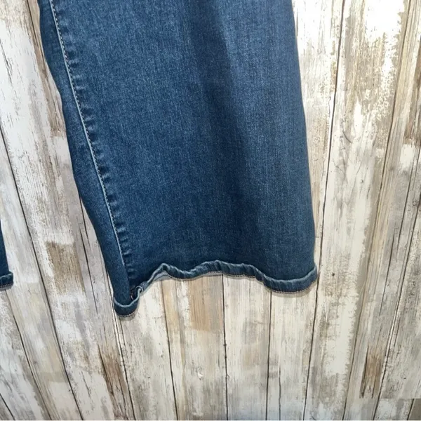 Lane Bryant Mid Rise Signature Boot Magic Waistband Jeans •28 - Image 3