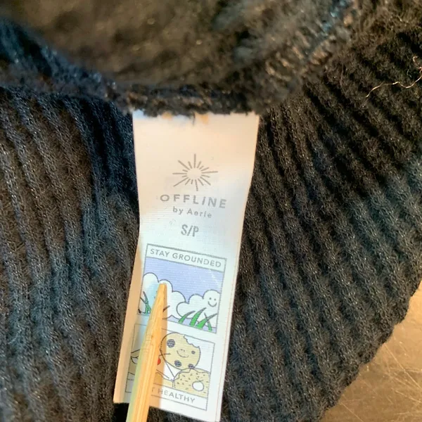 OFFLINE by Aerie‎ Waffle Knit Henley Top Long Sleeve Thumb Hole Small Cozy - Image 6