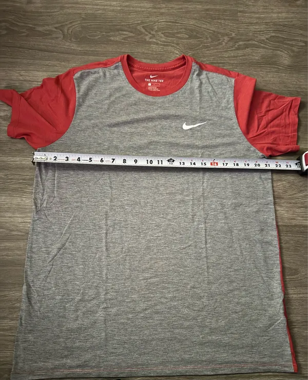 Nike Shirt - Image 3