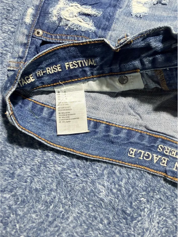 American Eagle Distressed High-Rise Festival Denim Shorts - Image 4