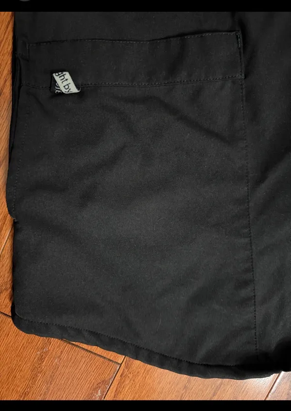 Climate Right by Cuddl Duds Black Short sleeve Scrub - Size Small - Image 8