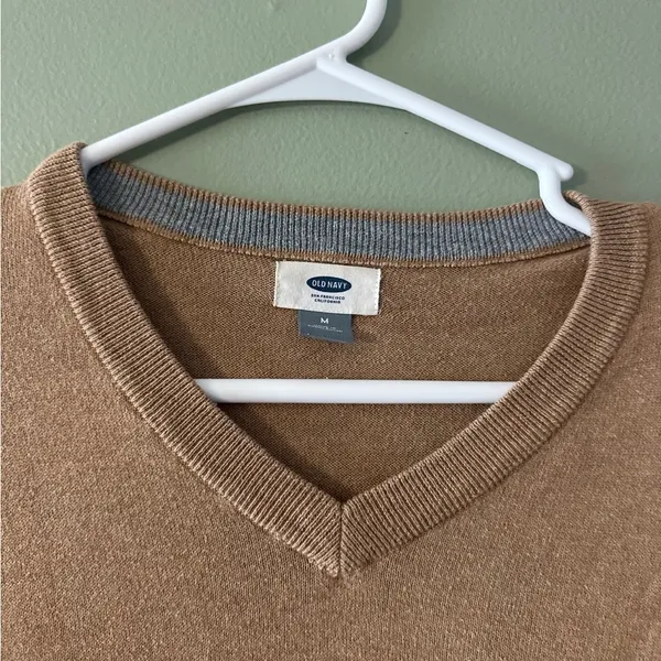 Old Navy Brown V-Neck Sweater - Image 2