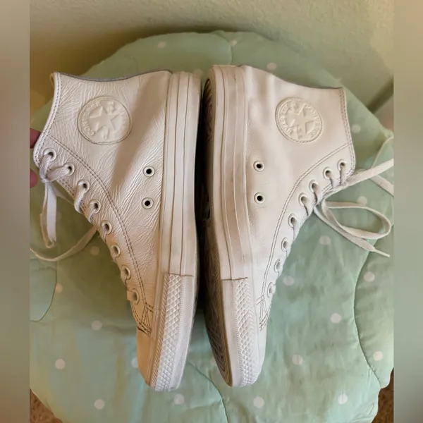 Converse Classic White High-Tops Women’s size 8.5 - Image 3