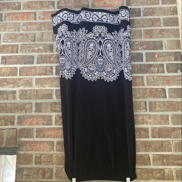 Black & White Paisley Maxi Skirt — Women's Elegant Printed Skirt - Image 2