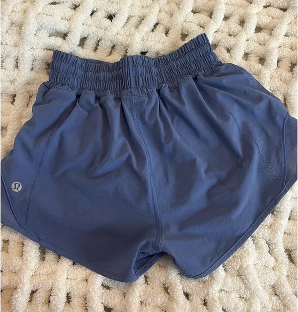 Blue Lululemon Shorts Hotty Hot 2.5" - Image 2