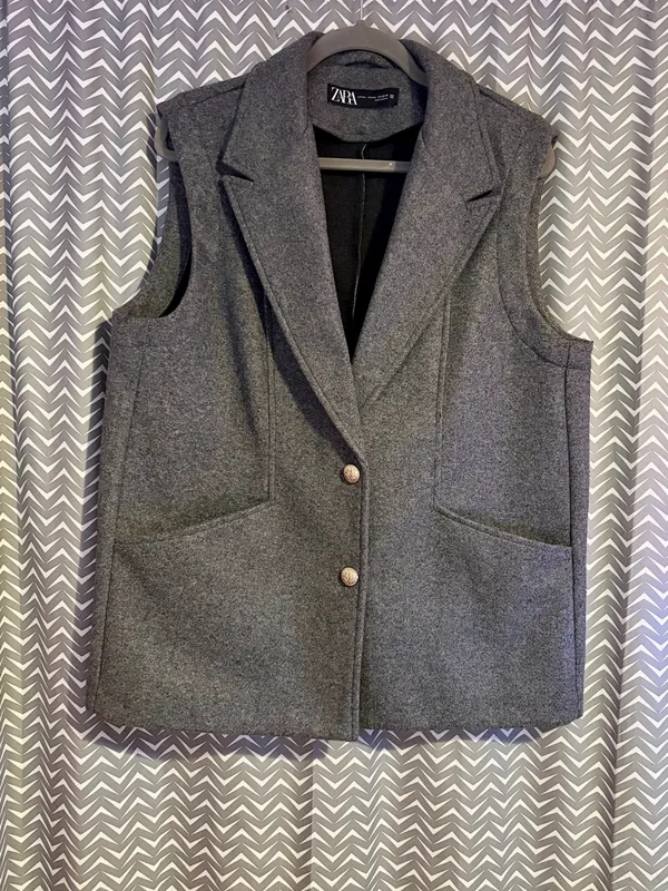 Zara | Gray Lapel Collar Vest, M/L - Image 3