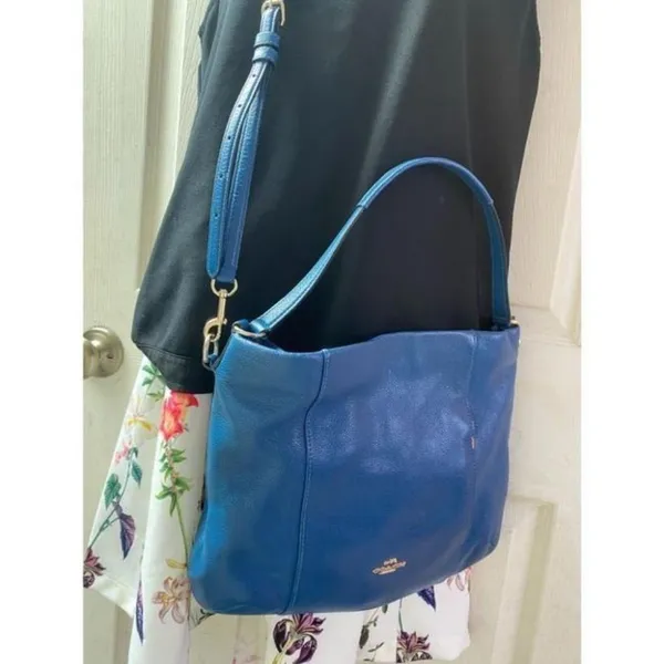 Coach Medium W Adjustable Strap Blue Leather Cross - Image 6