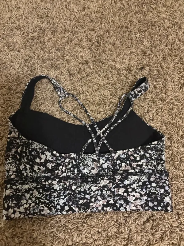 Lululemon Free To Be Bra *Long Line Size 6 Floral Spritz Multi Black White Pads - Image 2