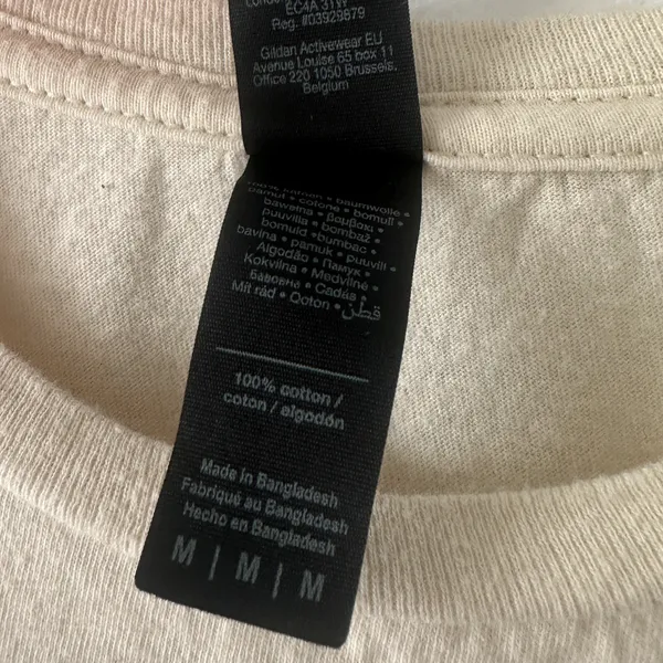Gildan Lawless Brewing Co. Cream T-Shirt Size Medium - Image 4