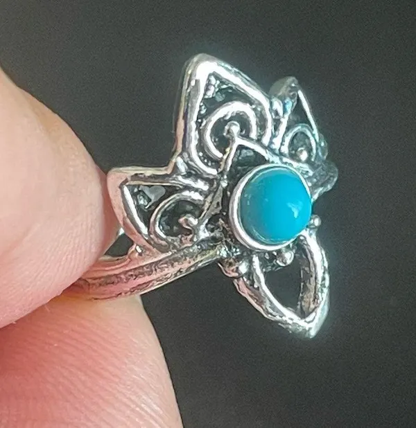 Turquoise stone girl ring size 4.5 - Image 5