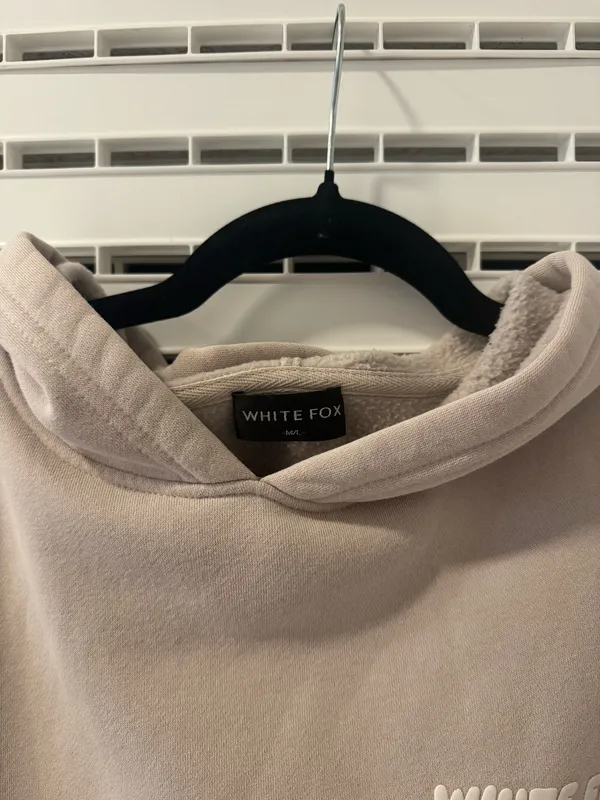 White Fox Boutique Hoodie Offstage Moon - Image 3