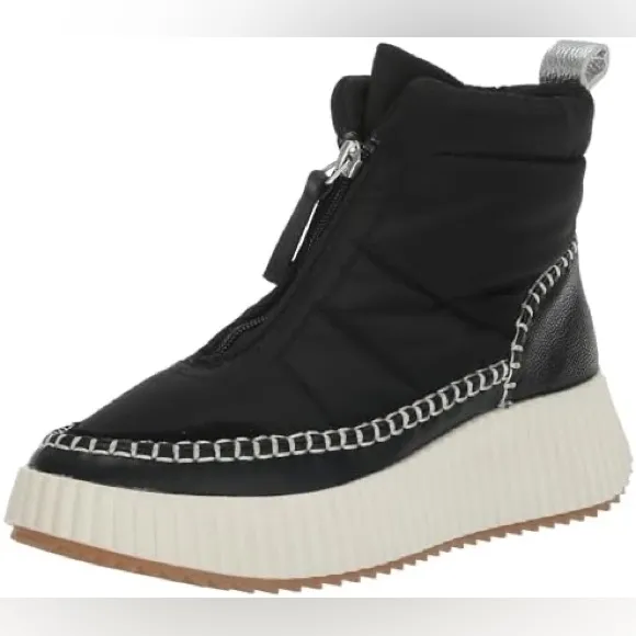 NEW Dolce Vita Devlin Quilted Sneaker Boot in Black Size 8.5 - Image 2