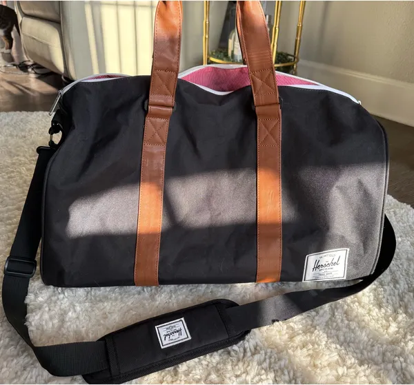 Herschel Supply Company Duffle Bag - Image 3