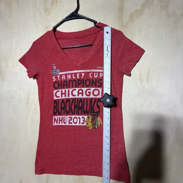 Reebok Chicago Blackhawks 2013 Stanley Cup Champions Womens Red V Neck Shirt Y2K - Image 5