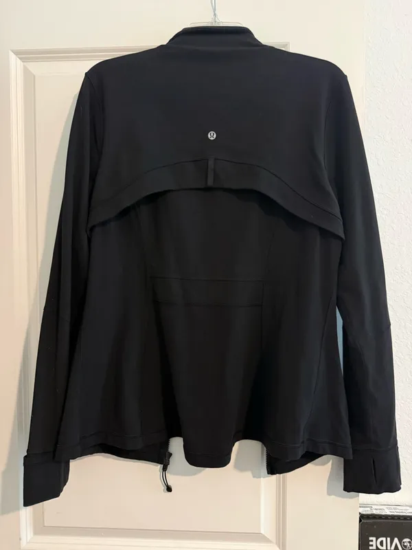 Lululemon Define Black Jacket Full Length Size 16 - Image 2
