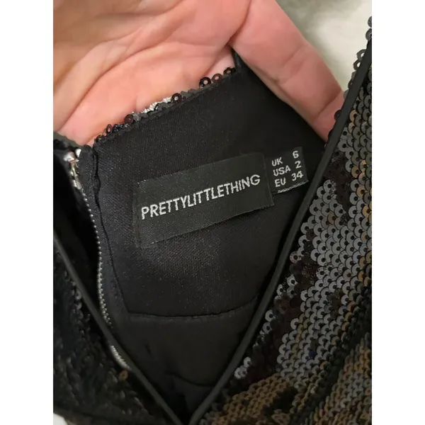 PrettyLittleThing Black Sequin Plunge Mini Dress Size 2 - Image 4