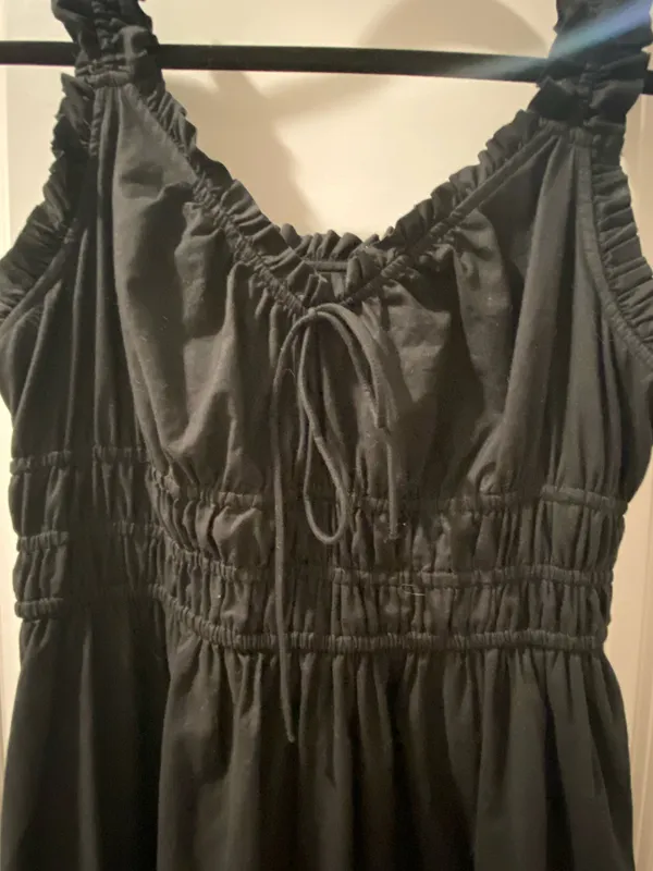 Old Navy Black Ruffle Strap Dress  - Image 4