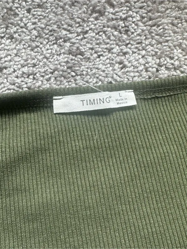 Timing Olive Green Ribbed Tie-Front Long Sleeve Crop Top - Image 3