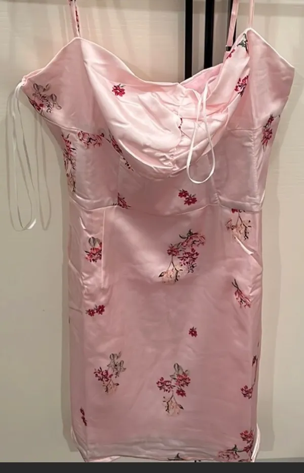 NWT princess Polly Mio pink floral satin feel dress us 4 - Image 2