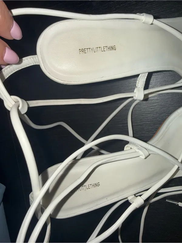PrettyLittleThing White Lace-Up Strappy Heeled Sandals - Image 5