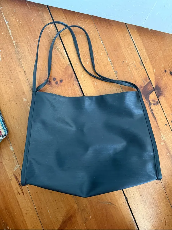 Black shoulder bag - Image 2