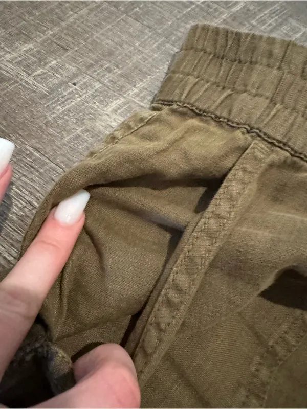 Michael Stars Los Angeles Bobbi Linen High Rise Cargo Pants - Image 3