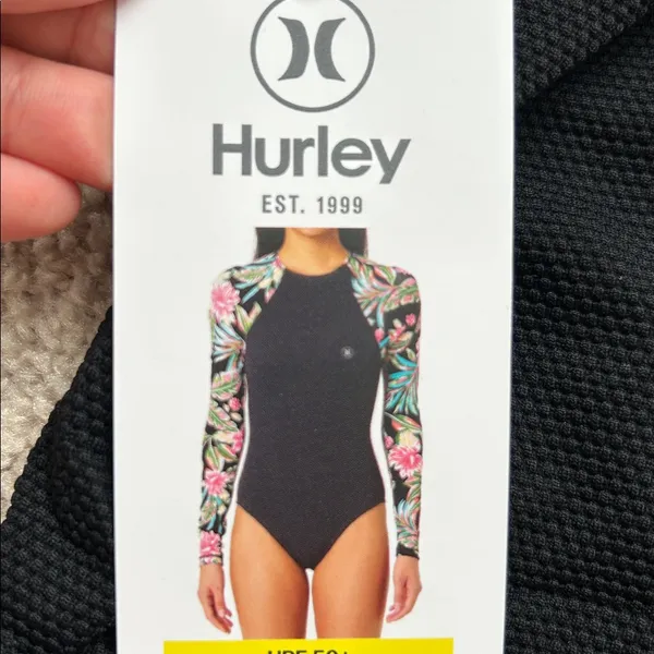 Hurley women’s swimsuit. M - Image 2