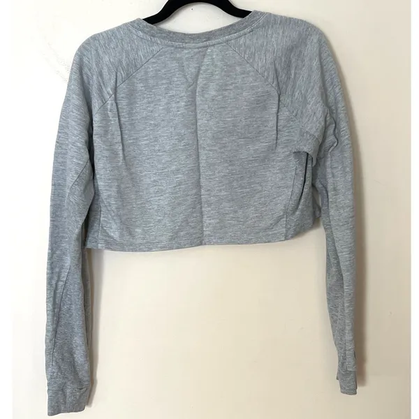 Gymshark Gray Cropped Long Sleeve Athletic Top Sweatshirt‎ Women's Size M - Image 3