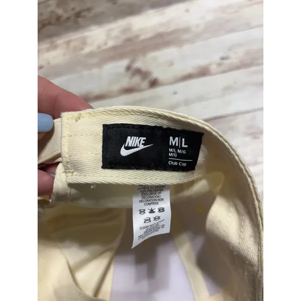 Nike Club Cap Size M/L Butter Yellow Baseball Hat - Image 6