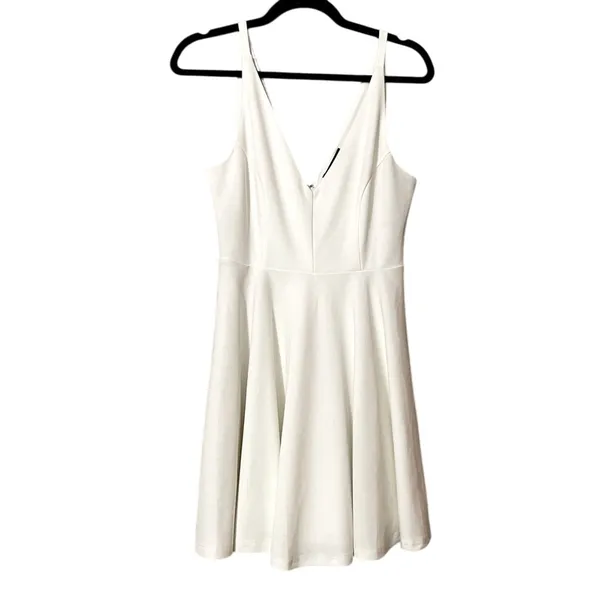 Lulus White V Neck Sleeveless Fit & Flare Mini Dress Womens M Bridal Prom Formal - Image 2