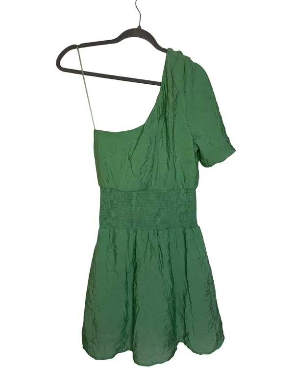 ✨💚 Entro Green One Shoulder Smocked Waist Puff Sleeve Mini Dress Medium‎ 💚✨ - Image 3