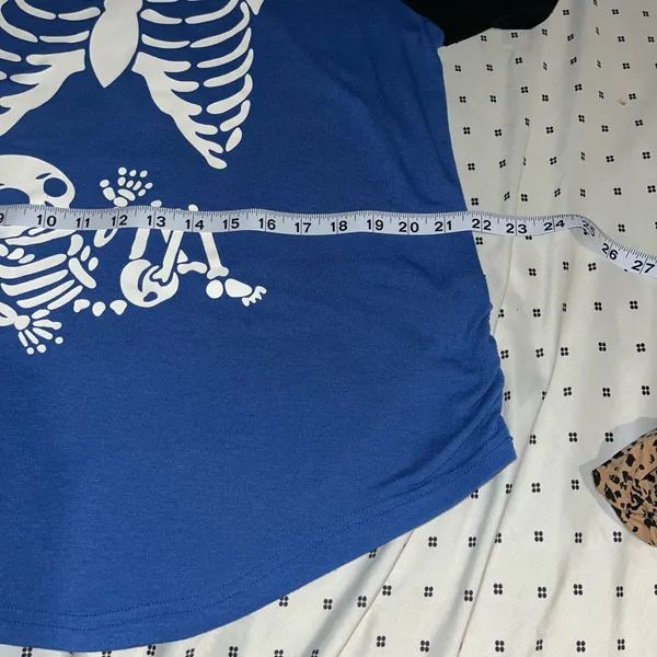 Ekouaer Maternity blue Halloween skeleton baby shirt size large - Image 5