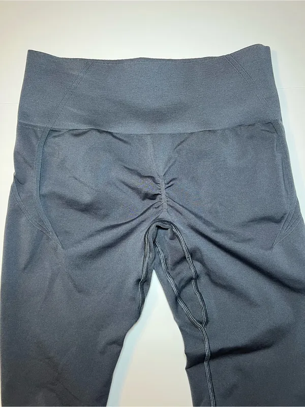 Oner active effortless lift seamless leggings size large - Image 5