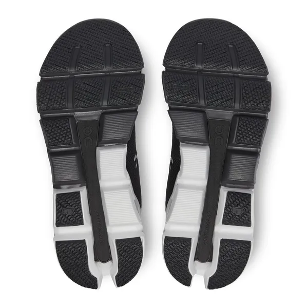 On Cloudflyer 4 Size 9.5 Men’s / 11 Women’s - Image 4