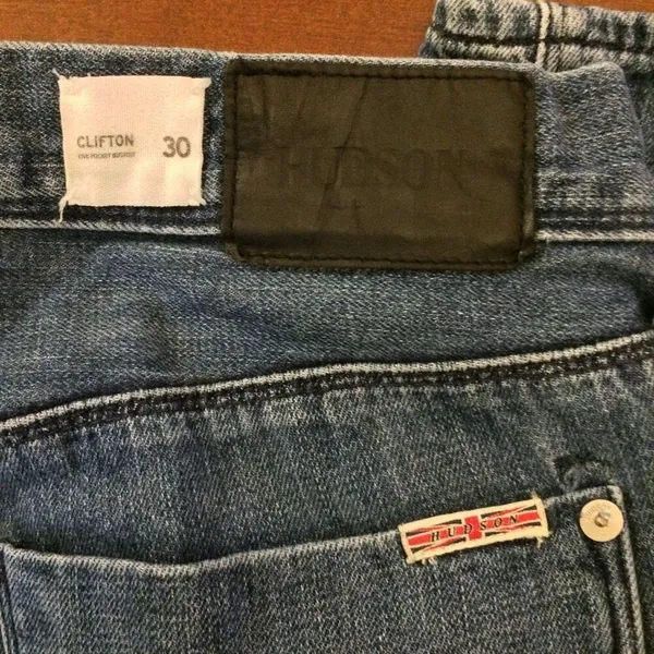 Hudson Jeans Clifton 30 medium wash jeans - Image 6