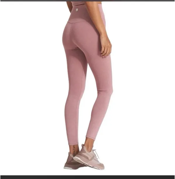 Vuori Washed Studio Leggings - Image 2