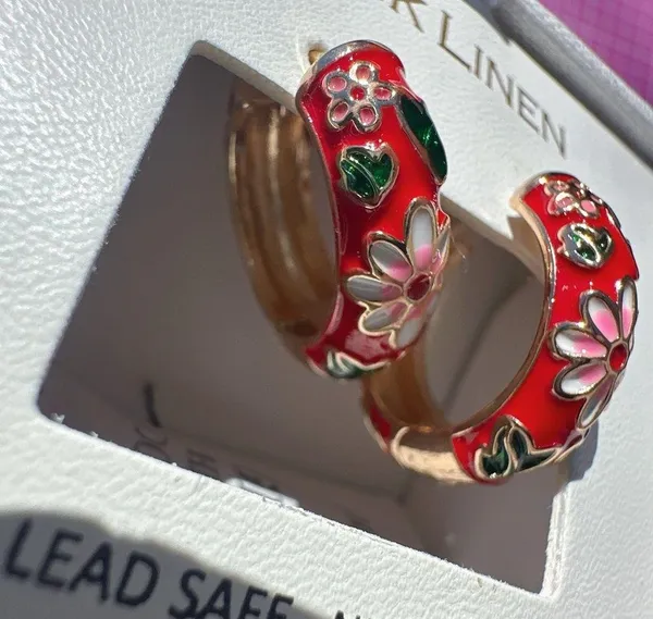 Pink linen round hoop clip earring gold tone red flower loop LEAD SAFE gift box🎁 - Image 10