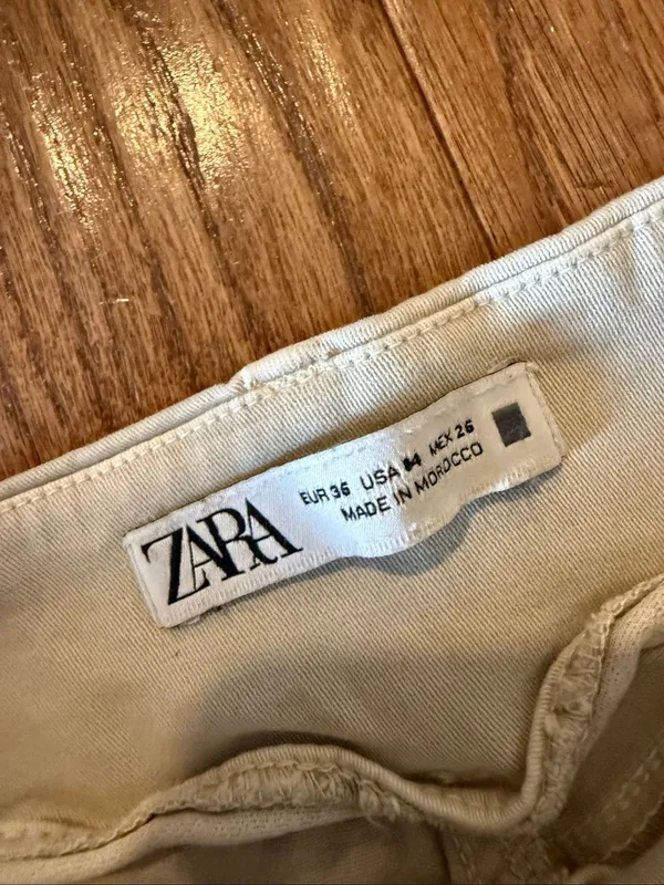 Zara high rise khaki side zip wide leg crop pant size 4 - Image 4
