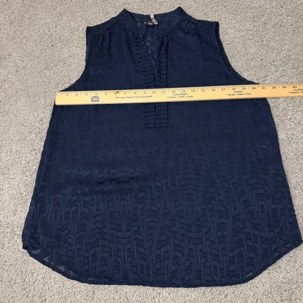 Ann Taylor Navy Blue Sleeveless Blouse Geometric Jacquard Ruffle Neck Top Large - Image 3