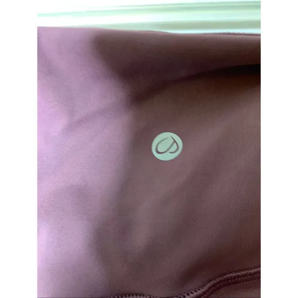 CRZ Yoga 7/8 tight women's size small NEW WITH TAGS - Image 3