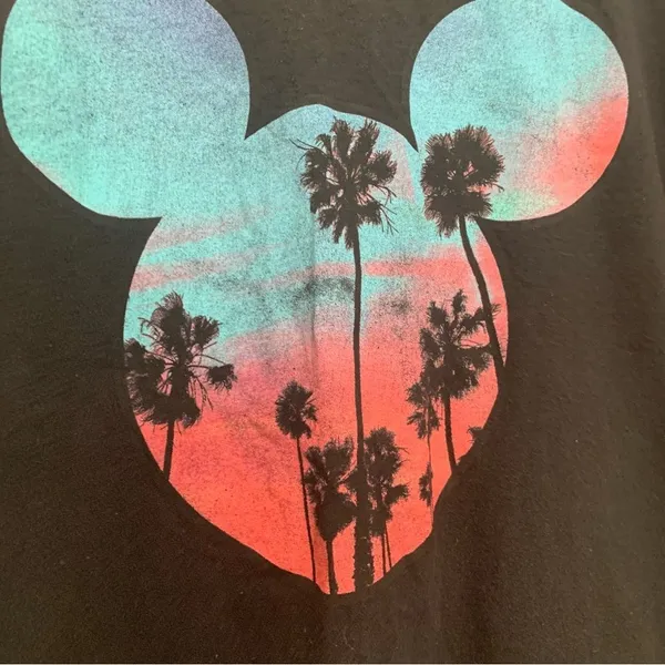 Disney Mickey Mouse Palm Tree T-Shirt Size Large - Image 2