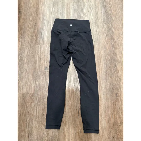 Lululemon high‎ Rise Pant 25 Black Yoga Leggings Size 4 - Image 2
