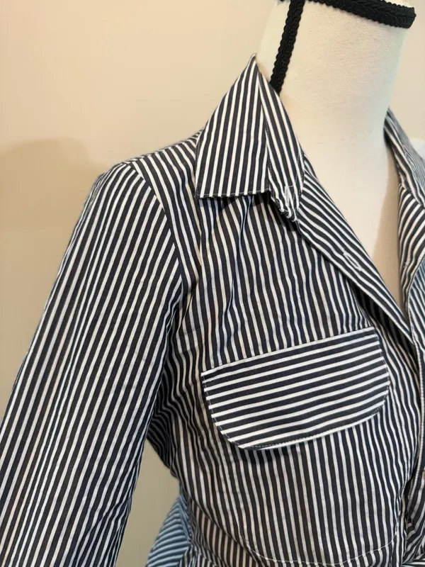 Brooks Brothers | Dark Blue and White Striped Tie-Waist Shirt Dress size 8 - Image 4