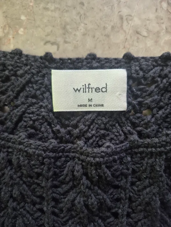 Wilfred aritzia winter Black Sour long sleeve knitted Sweater black size Medium - Image 5