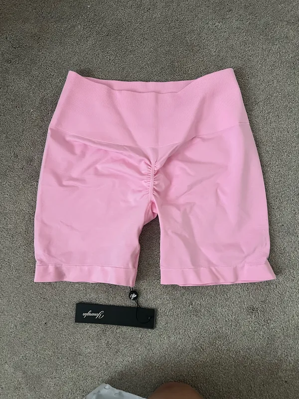 young la pink shorts Size M - Image 4