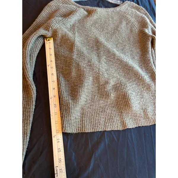 Aerie AEO Olive Green Ribbed Wrap Front Surplice Sweater Small 4170619104 Y2K - Image 3