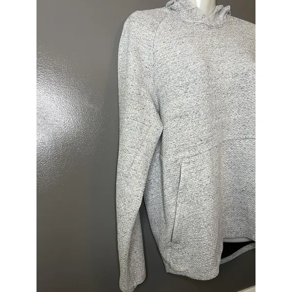 Lululemon Hoodie Womens Medium Gray Textured Fleece Pullover Reflective Pockets - Image 3