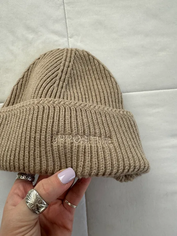 Beanie - Image 2