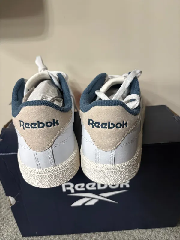 Reebok Club C 85 women tennis shoes size 10 brand new - Image 4
