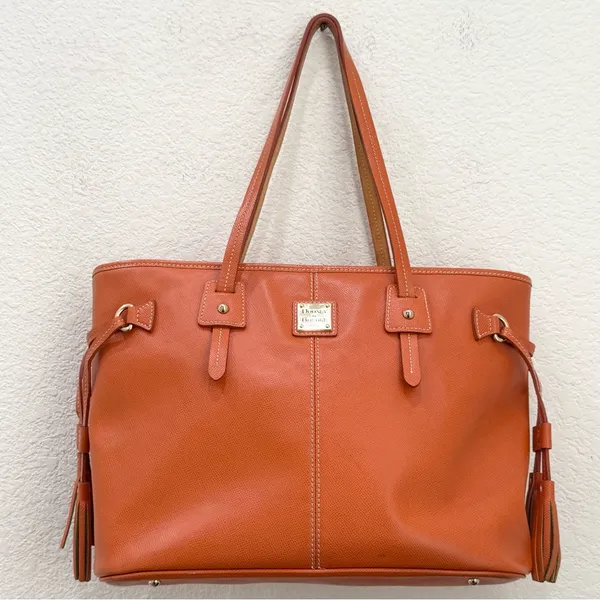 Authentic Dooney & Bourke Davis Tassel Orange Saffiano Leather Large Tote Bag - Image 7